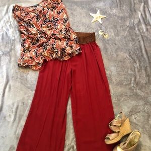 NWOT Brick colored palazzo pants, crochet waist